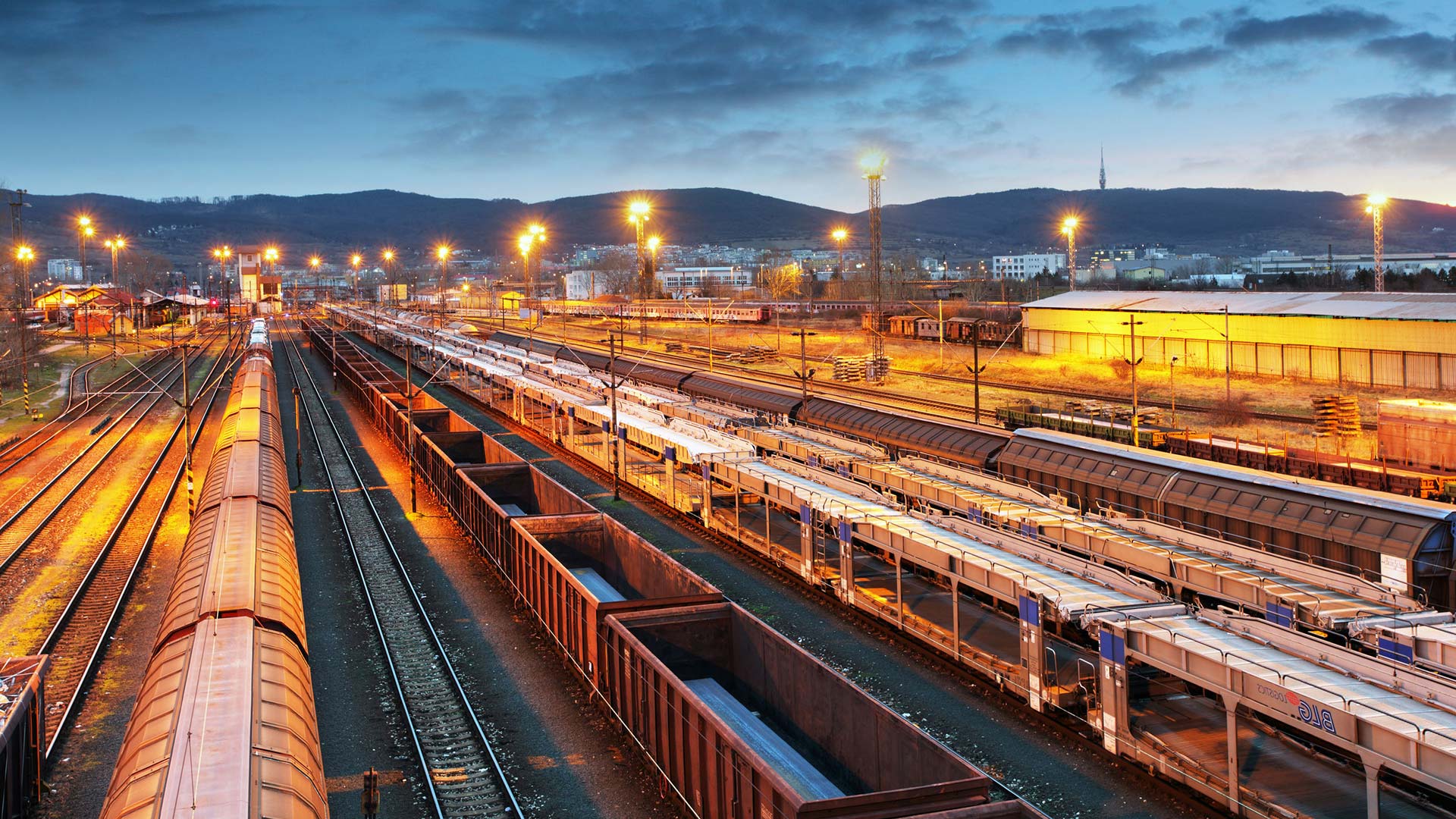 20269799 Freight Train Running Travelling Arizona Desert Stock Photo Cargo
